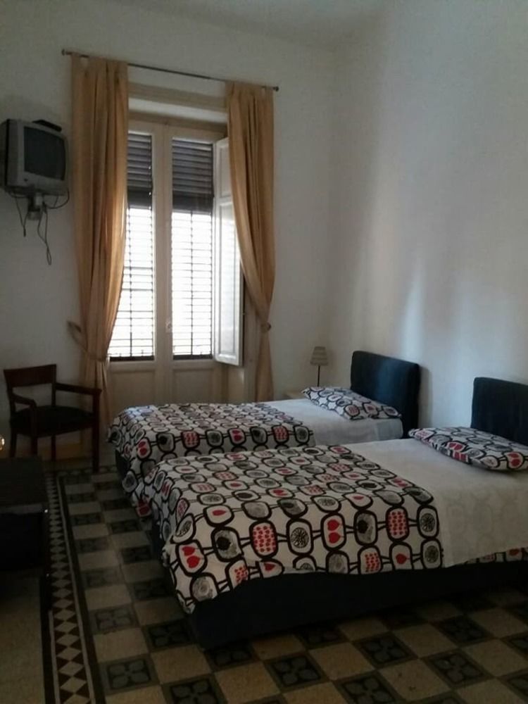 Palazzo Savona 호텔 팔레르모 외부 사진